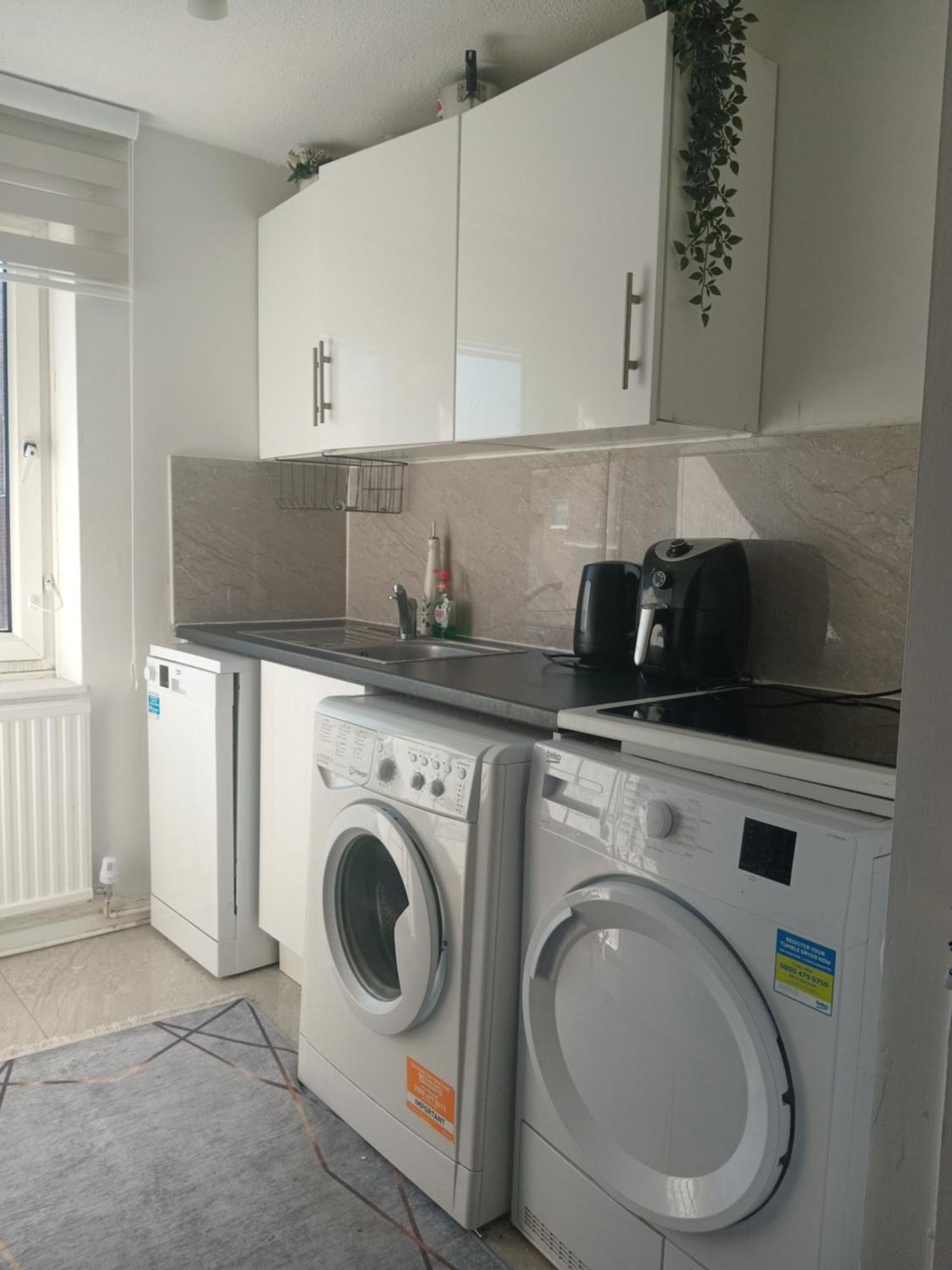 Gasthof Double Bedroom At Kings Cross *